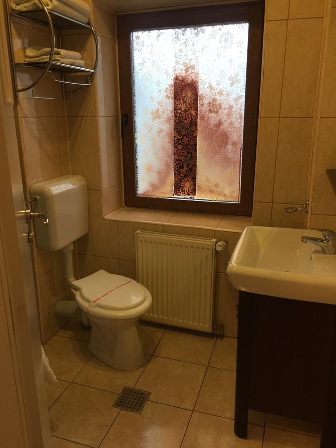 Papu 4* Bucharest